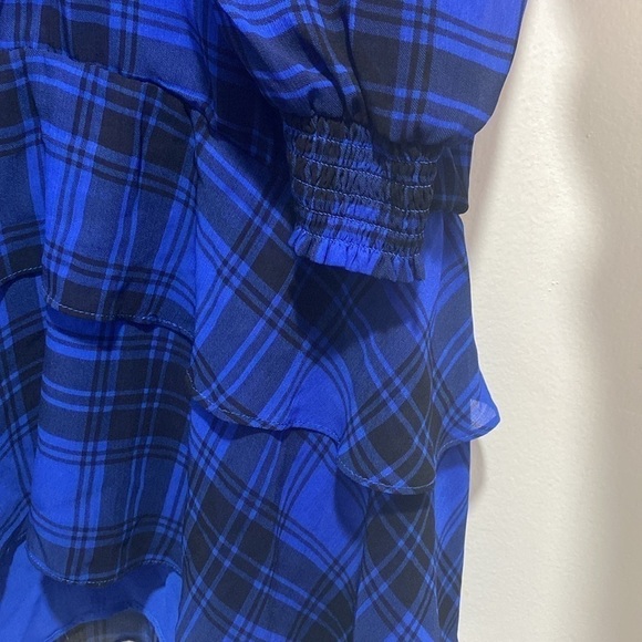 Torrid Crinkle Chiffon Smock Neck Ruffle Tiered Top Size 00 - Picture 3 of 5